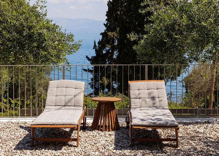 Opstante Corfu 贝尼蔡斯